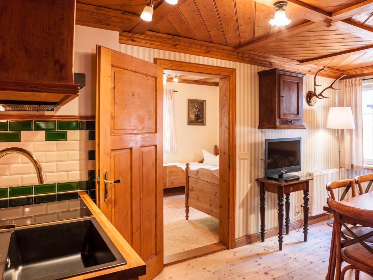 Das Forsthaus Hotelapartments Bad Schandau Exteriör bild